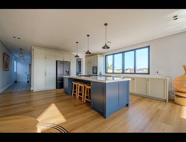 5 BEDROOM FREESTANDING FOR SALE IN SPRINGVALE COUNTRY ESTATE